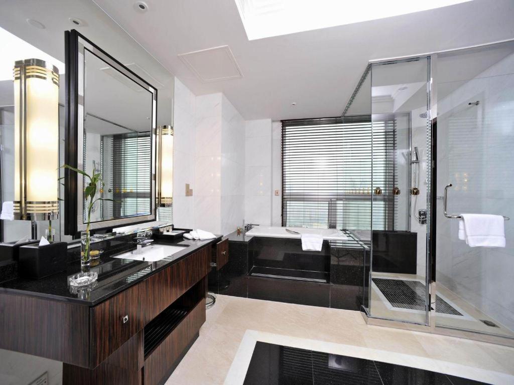 Grand Soluxe Zhongyou Hotel Shanghai Exterior foto