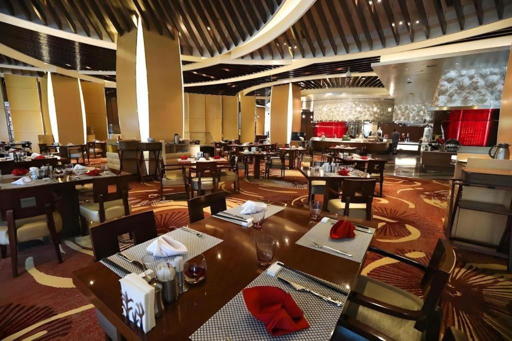 Grand Soluxe Zhongyou Hotel Shanghai Exterior foto